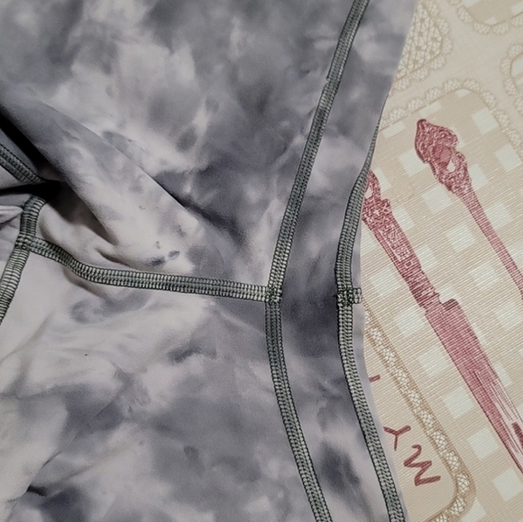 Lululemon Align Pant 21 Cross Waist - Picture 6 of 7